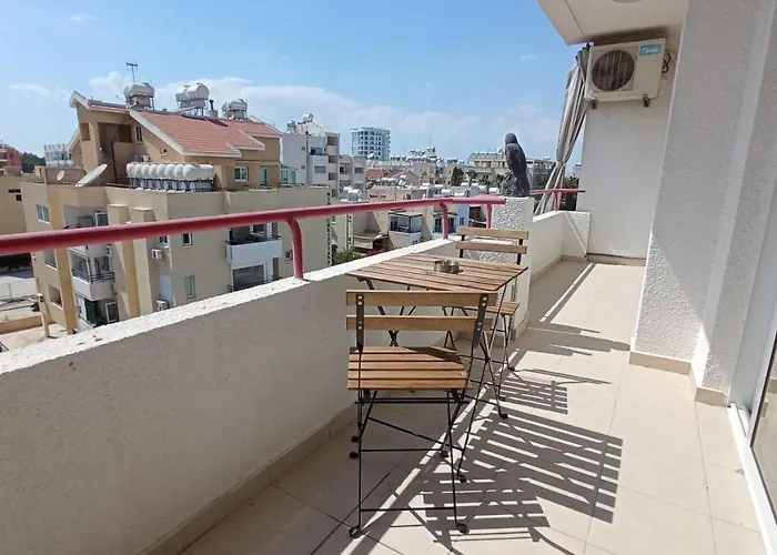 5 Min To The Shared - Private In 3 Bdr Appartamento