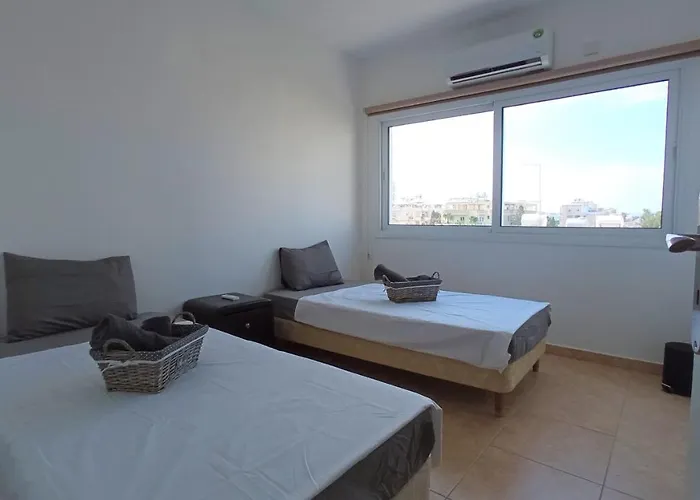 5 Min To The Shared - Private In 3 Bdr Appartamento